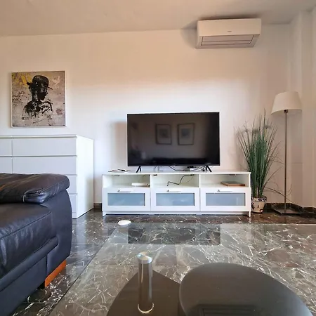 Close To The Beach, With A Pool 224 *