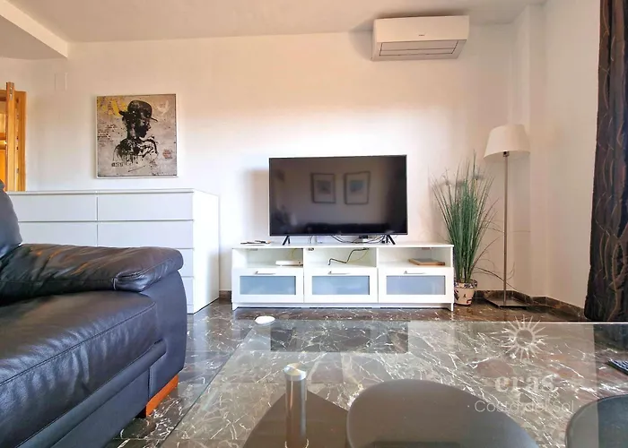 Apartment Close To The Beach, With A Pool 224 Fuengirola